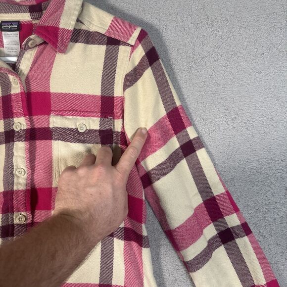 Patagonia Cotton Fjord Flannel Shirt Women’s Size 2 Pink Purple Cream Plaid - Picture 6 of 14